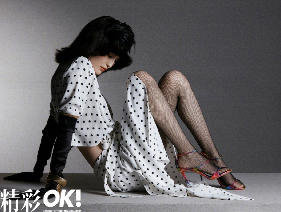 Mỹ nhân nội y gốc Hoa dáng hoàn hảo, chân dài miên man ảnh 19