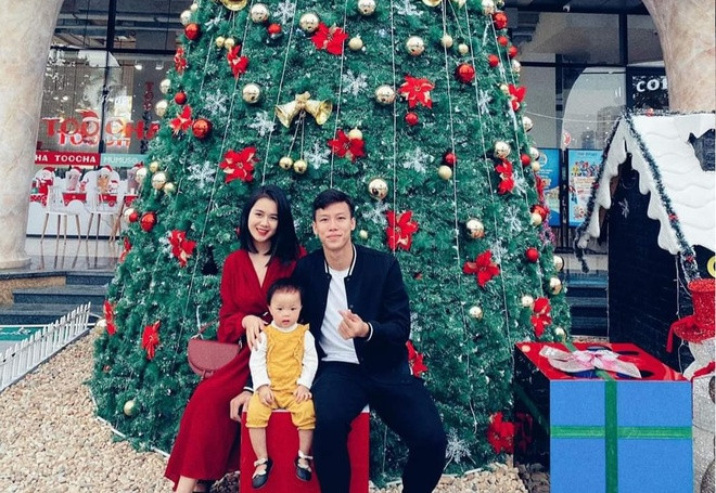 Đoàn Văn Hậu, Đức Chinh và dàn hot girl đón Giáng sinh rộn ràng ấm áp ảnh 3