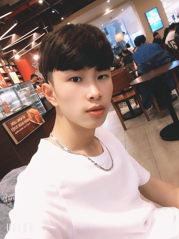 Sinh viên Đại học Thương mại phấn chấn vì được giảm học phí và hỗ trợ dịch vụ 3G ảnh 2