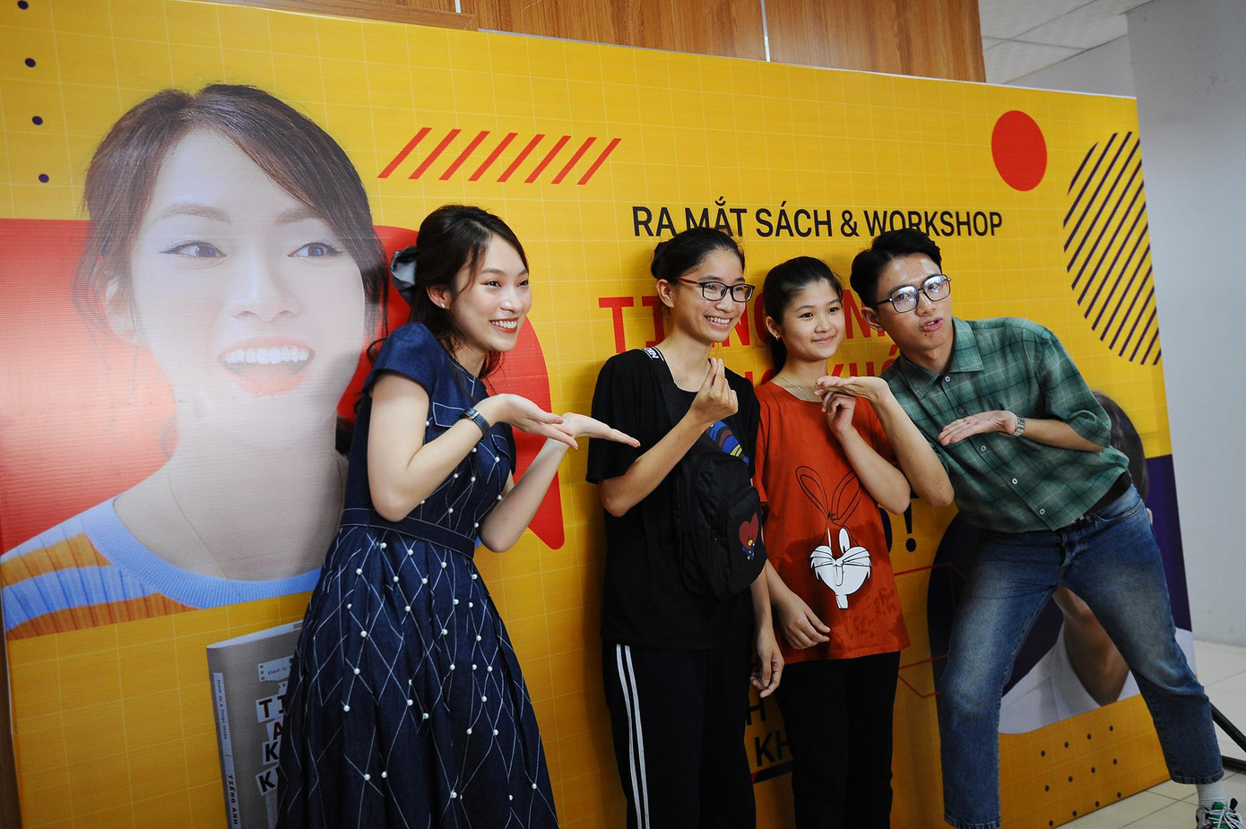 Hot boy IELTS 8.0 Thiện Khiêm thi chuyên Anh vì bỗng dưng dốt Toán ảnh 4