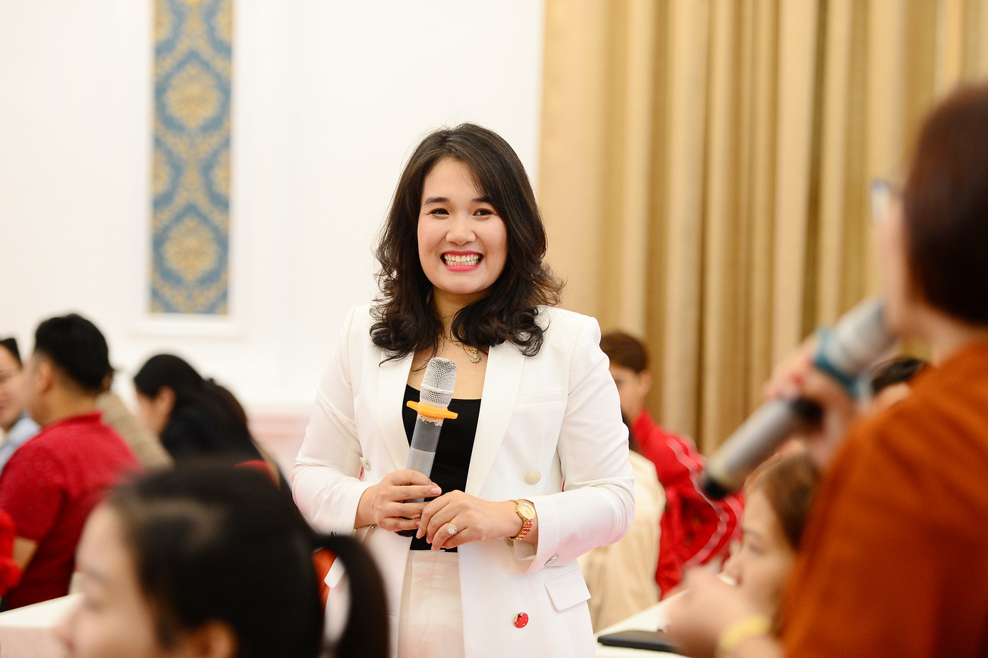 Làm thế nào để kéo năng lượng của nhân sự lên? ảnh 5