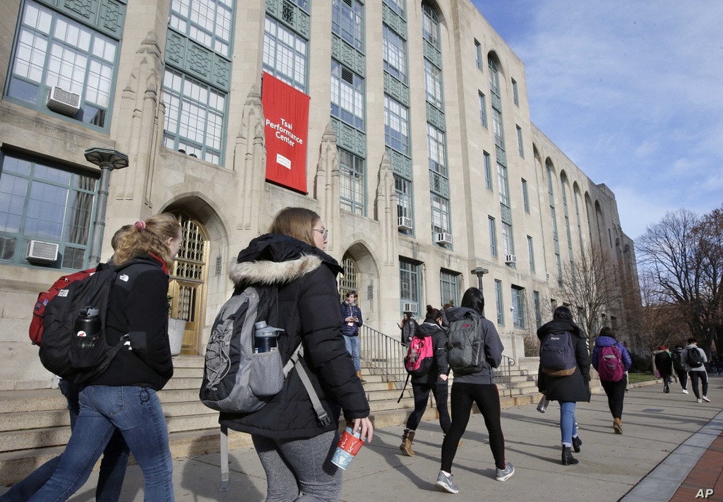 Con đường nào để sinh viên Việt Nam ở lại Mỹ sau chỉ thị visa mới? ảnh 1