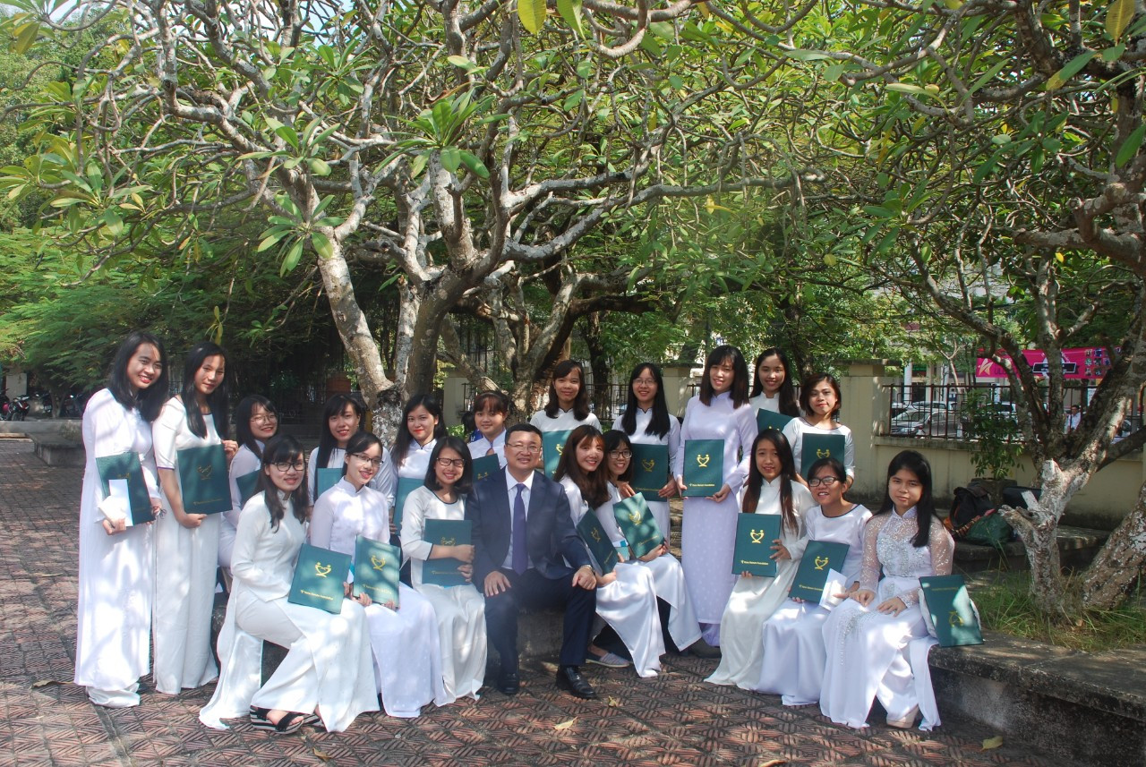 Hiệu trưởng gửi “tâm thư” để giảng viên giảm tải, giảm yêu cầu, giảm kỳ vọng với sinh viên ảnh 2