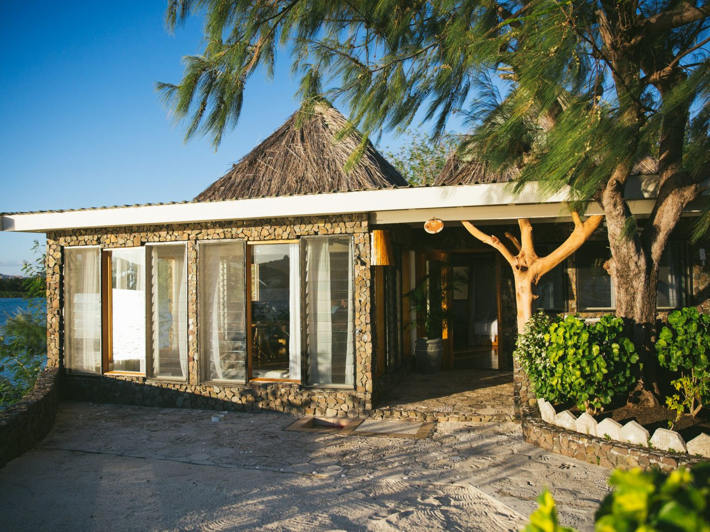 Những đảo thơ mộng, lãng mạn, sạch và riêng tư nhất hành tinh ảnh 1