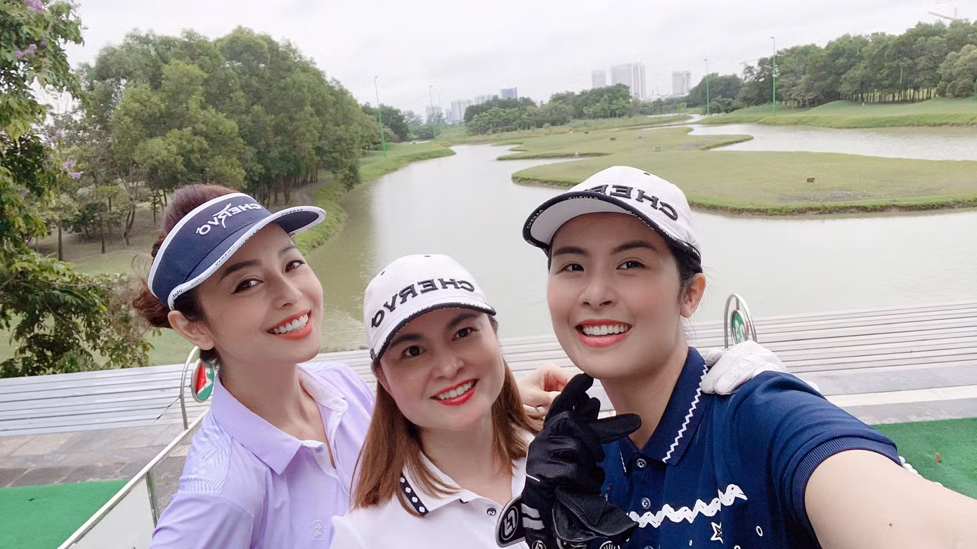 Hoa hậu Ngọc Hân tranh Cúp vô địch Tiền Phong Golf Championship 2020 ảnh 11