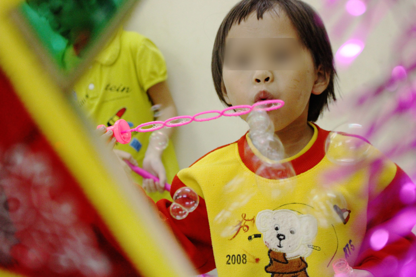 Nhói lòng với điều ước đêm Trung thu của trẻ mồ côi, khuyết tật miền sơn cước ảnh 3