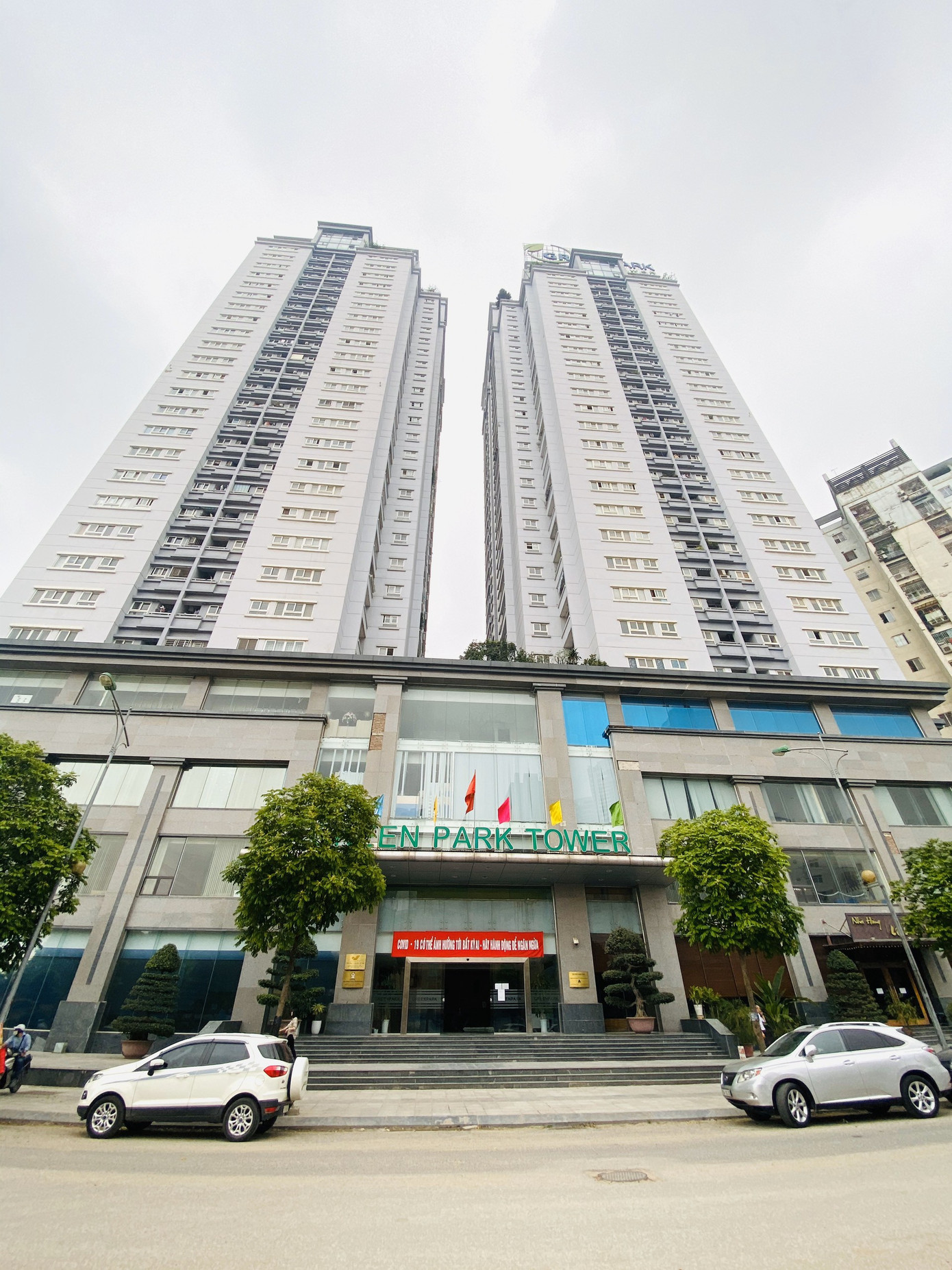 Luật quy định không được bán hóa giá nhà công vụ, Bộ Xây dựng lo thị trường BĐS suy giảm ảnh 1