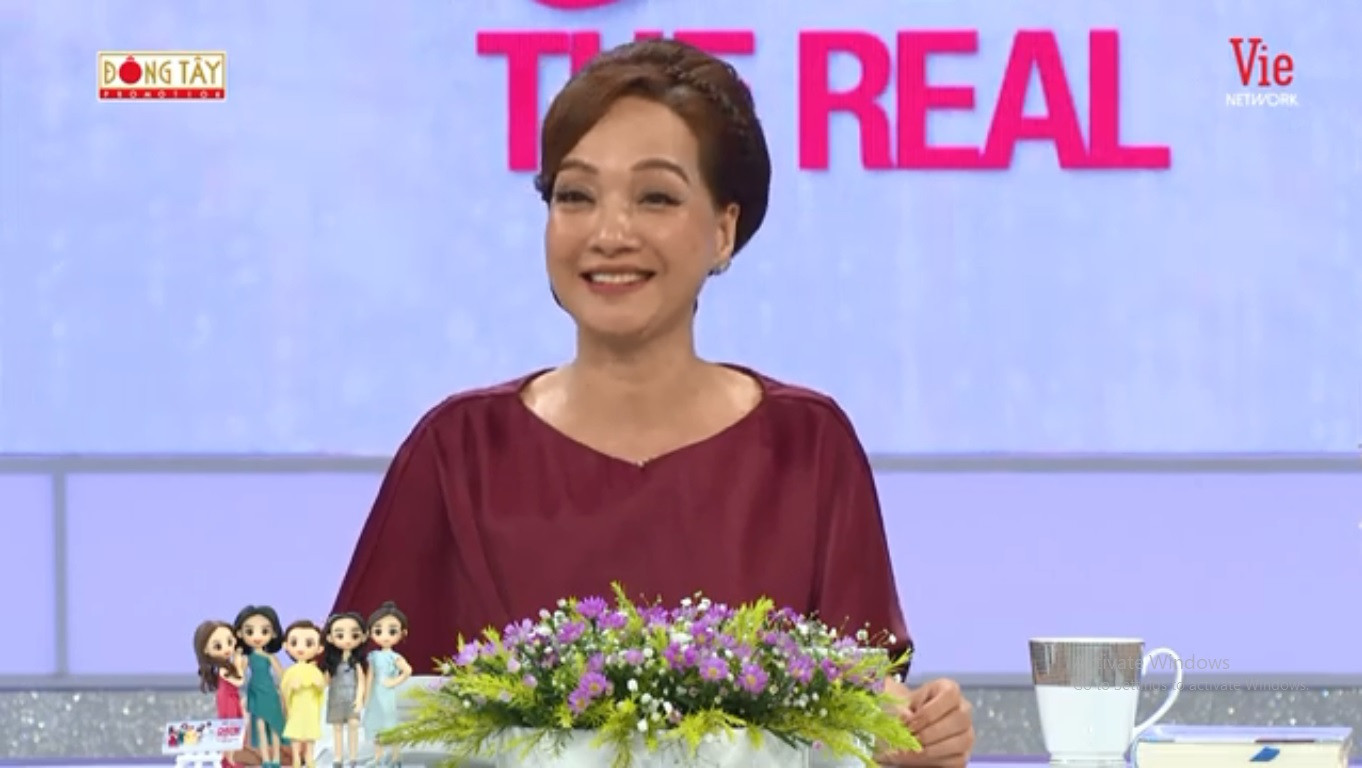 NSND Lê Khanh thừa nhận không có yếu tố giải trí khi dẫn gameshow, xin lỗi khán giả ảnh 1