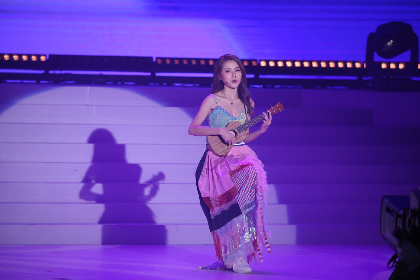 Nhan sắc cô gái 23 tuổi đăng quang Hoa hậu châu Á 2020 ảnh 4