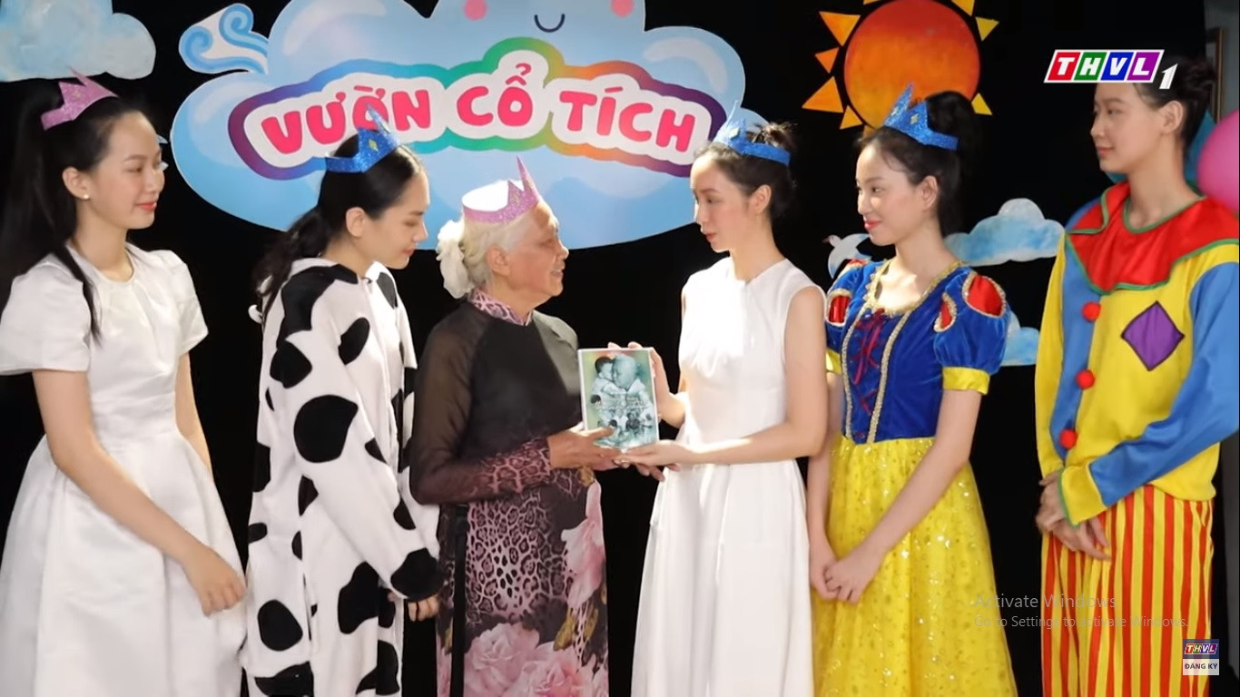 ‘Người đẹp nhân ái’: Thí sinh HHVN 2020 mang ‘liều thuốc yêu thương’ đến trẻ bại não ảnh 16