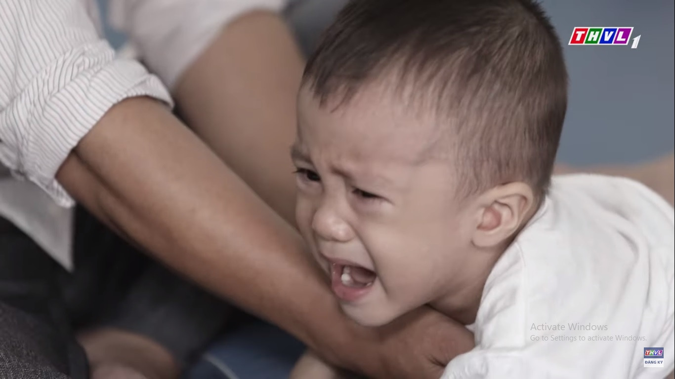 ‘Người đẹp nhân ái’: Thí sinh HHVN 2020 mang ‘liều thuốc yêu thương’ đến trẻ bại não ảnh 5