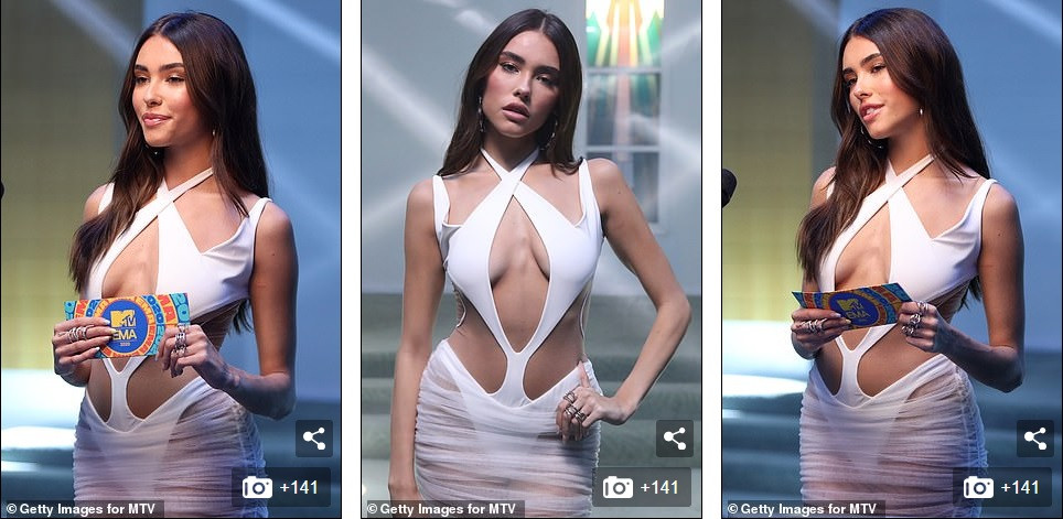 Dàn mỹ nhân khoe vòng 1 ‘khủng’ tại EMAs 2020, sao nam mặc váy ngắn gây 'sốc' ảnh 3