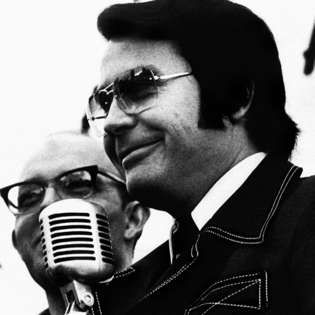 Thành viên nhóm BTS bị chỉ trích vì dẫn giọng nói của kẻ thảm sát hơn 900 người ảnh 3