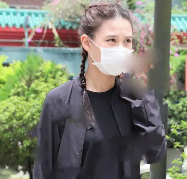 ‘Vua sòng bài’ Macau vừa mất, chồng Hề Mộng Dao và chị gái sứt mẻ tình cảm ảnh 4