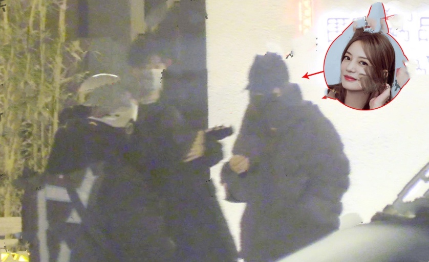 Triệu Vy lộ ảnh bên tình trẻ, hôn nhân của sao “Hoàn Châu Cách Cách” đang gặp trục trặc? ảnh 2