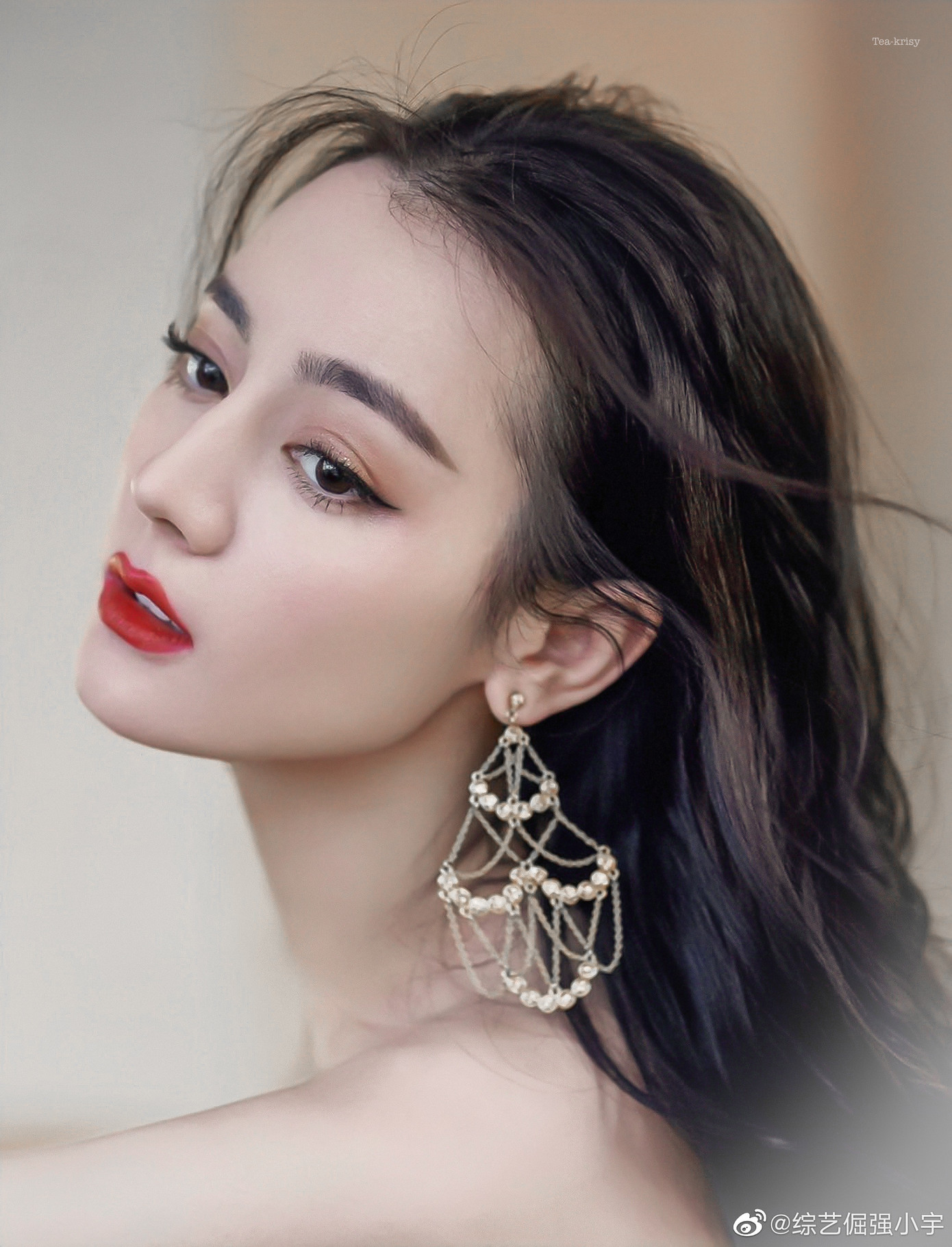 Biên kịch từng khen Trịnh Sảng lại chê Địch Lệ Nhiệt Ba chỉ xứng đóng vai người hầu ảnh 3