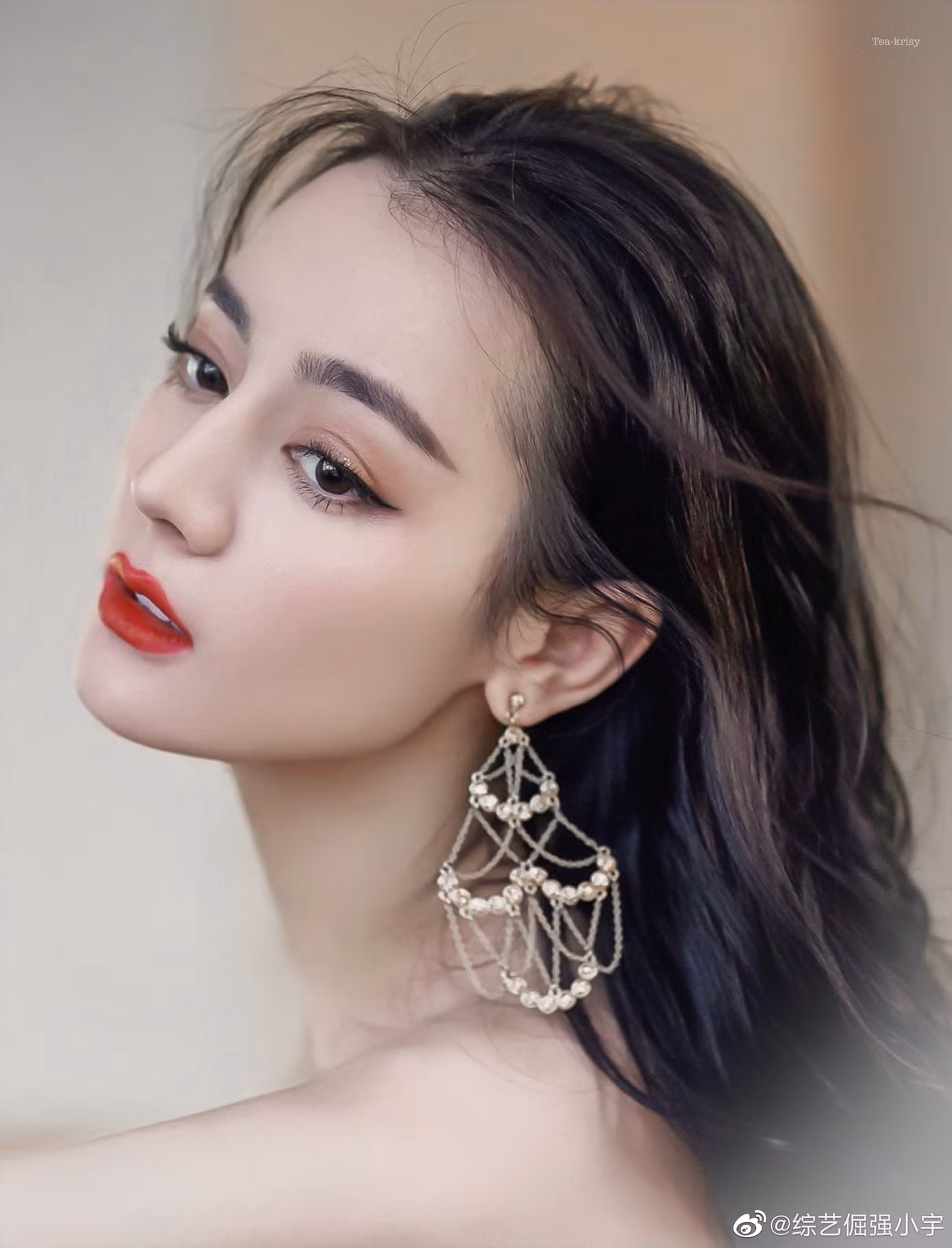 Biên kịch từng khen Trịnh Sảng lại chê Địch Lệ Nhiệt Ba chỉ xứng đóng vai người hầu ảnh 3