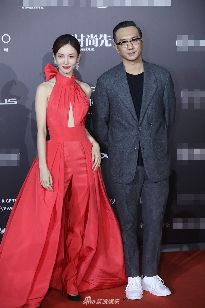 Thảm đỏ MAHB: Dương Mịch khoe ngực ‘khủng’ nhưng bị chê già ảnh 13