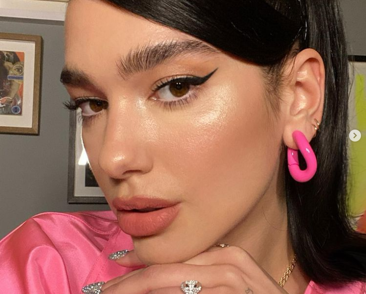 Những xu hướng trang điểm sẽ cực "hot" trong năm 2021, nên thử qua ít nhất 1 lần! ảnh 1