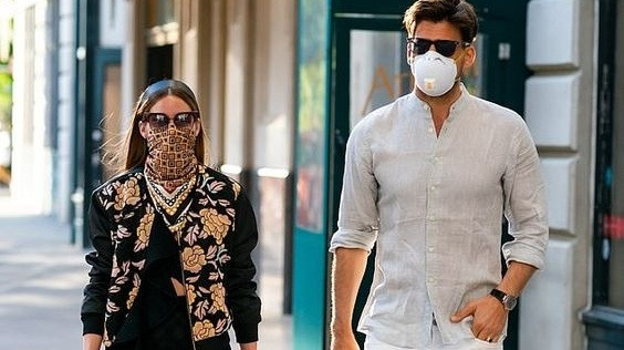 Phong cách đường phố trong đại dịch năm 2020: Ai cũng có thể “bắt trend“! ảnh 5