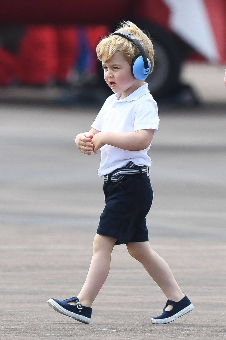 24 quy tắc nghiêm ngặt, nhiều cái kỳ lạ khó đỡ mà Hoàng gia Anh phải tuân theo ảnh 15