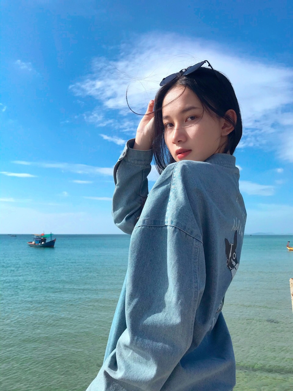 Người đẹp Du lịch Lê Trúc Linh ấn tượng về đất Mũi Cà Mau và ước mơ đặt chân tới cột cờ Lũng Cú ảnh 1
