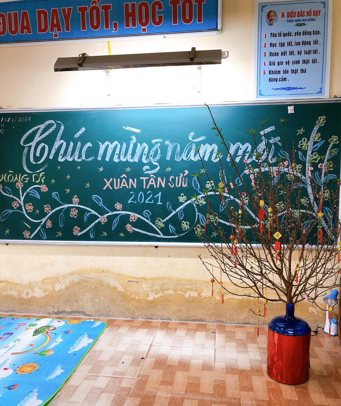 Tết về khu cách ly trường THCS Sao Đỏ ảnh 1