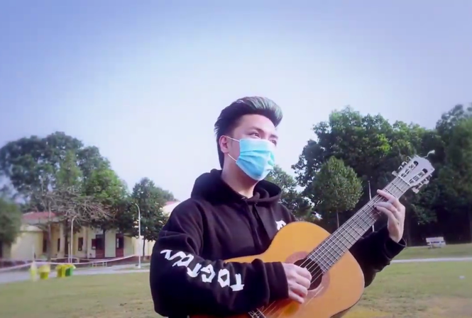 Showbiz 8/2: Bằng Kiều lần đầu đón Tết ở Việt Nam sau 20 năm ảnh 1