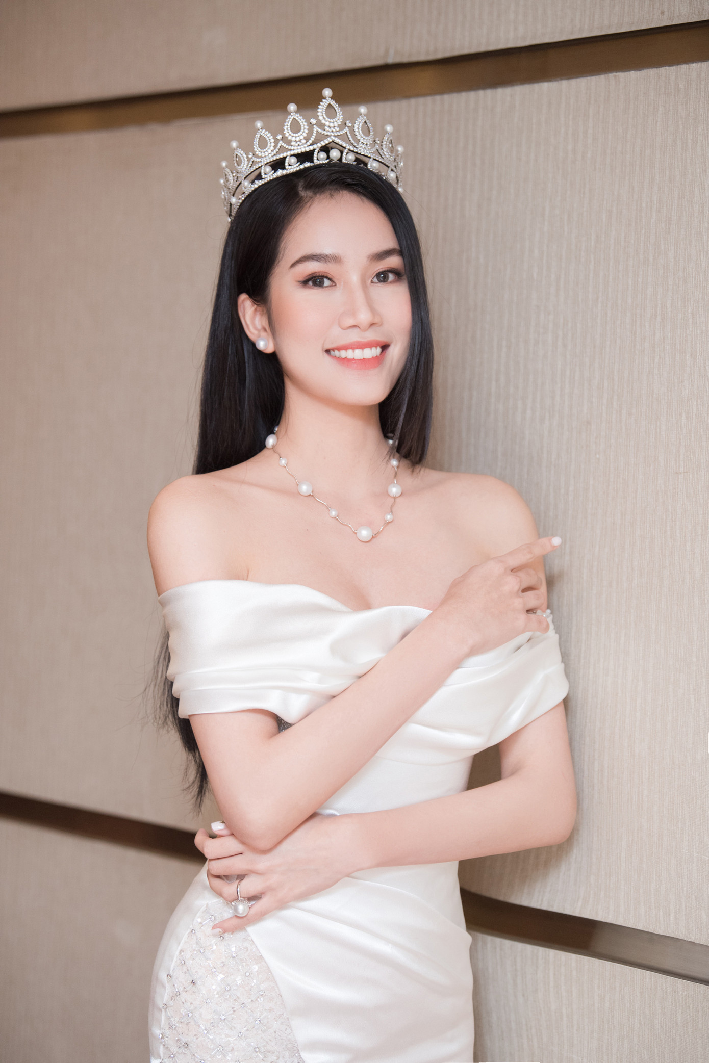 Á hậu Phương Anh lên tiếng sau màn livestream bằng tiếng Anh gây ‘bão’ mạng ảnh 2