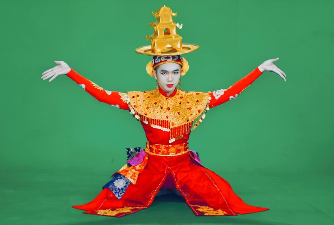 Showbiz 6/2: NSƯT Linh Nga bàng hoàng khi nghệ sĩ múa tài năng Mai Trung Hiếu ra đi khi quá trẻ ảnh 1