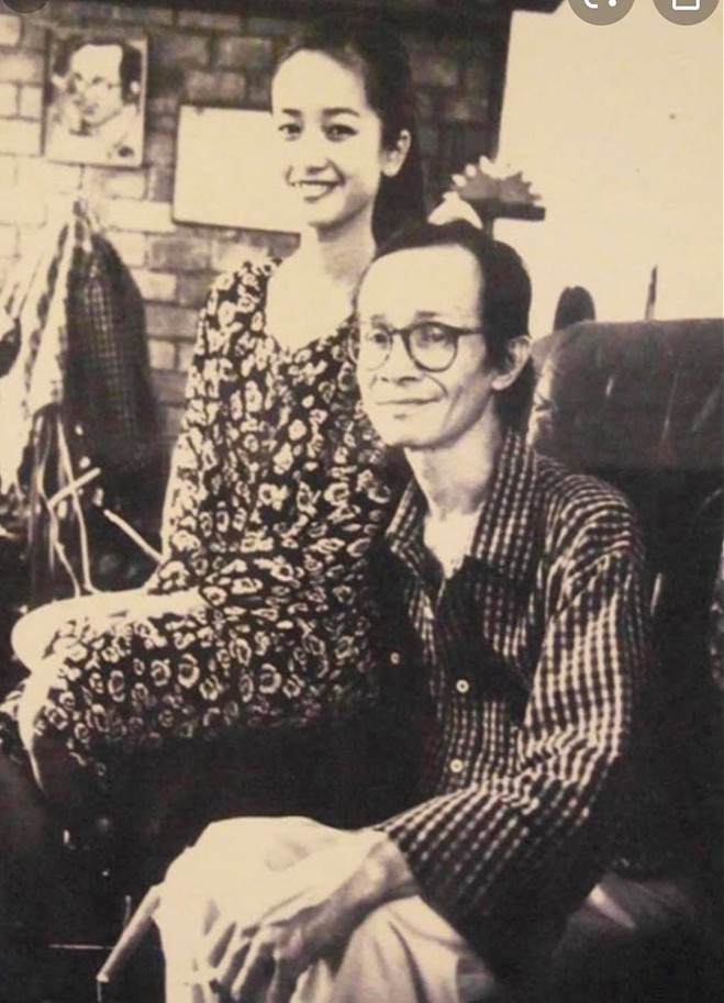 Showbiz 28/2: NSND Công Lý chia sẻ ảnh thời trẻ gây ‘bão’ mạng xã hội ảnh 2