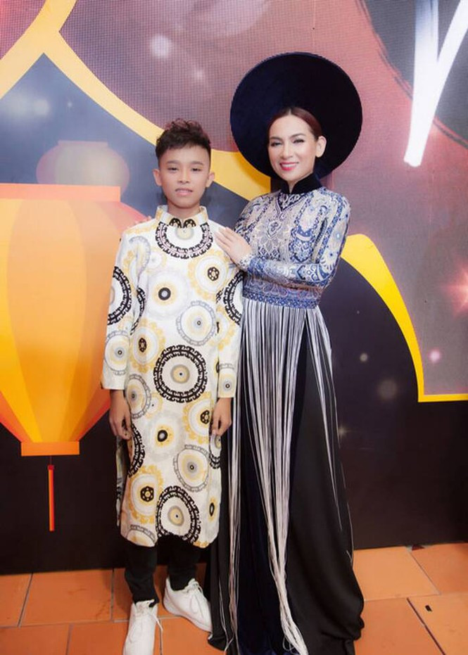 Showbiz 11/2: Hồ Văn Cường xin lỗi Phi Nhung ảnh 4