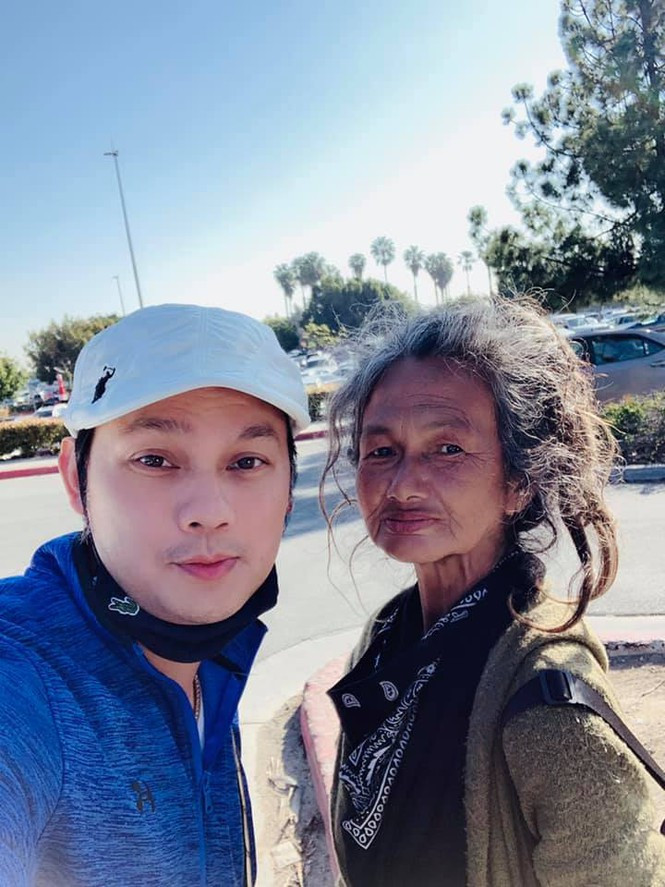 Showbiz 8/2: Bằng Kiều lần đầu đón Tết ở Việt Nam sau 20 năm ảnh 3