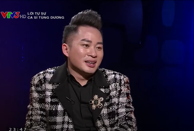 Showbiz 17/2: Tóc Tiên diện áo ren xuyên thấu gợi cảm ảnh 2