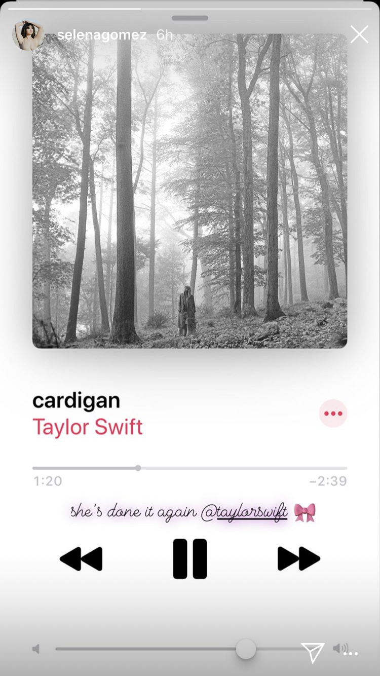 Ảnh chụp màn hình của Selena Gomez đăng trên Instagram Không chỉ đạt doanh số cực khủng, “folklore” của Taylor Swift còn phá kỷ lục streaming ảnh 4