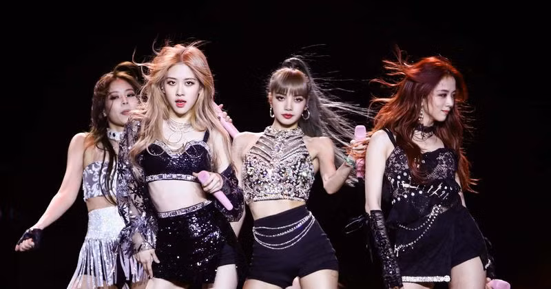 “Thả thính” single mới, BLACKPINK tiếp tục “bắt” fan đoán mò danh tính nghệ sĩ hợp tác ảnh 3