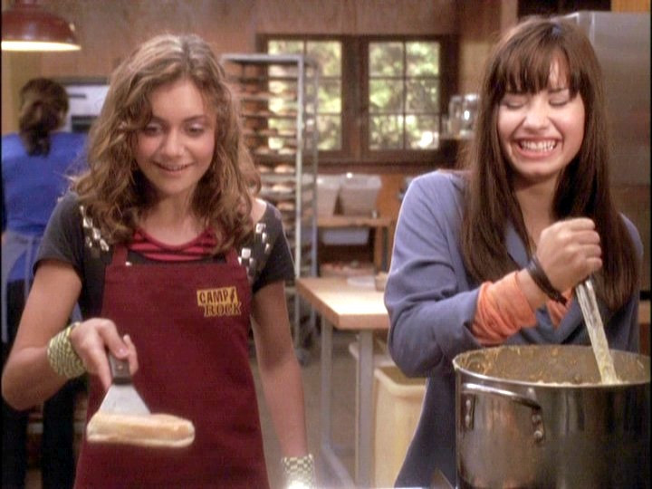 Demi Lovato tiết lộ “Camp Rock” sẽ trở lại với “phiên bản người lớn” trong phần 3? ảnh 1