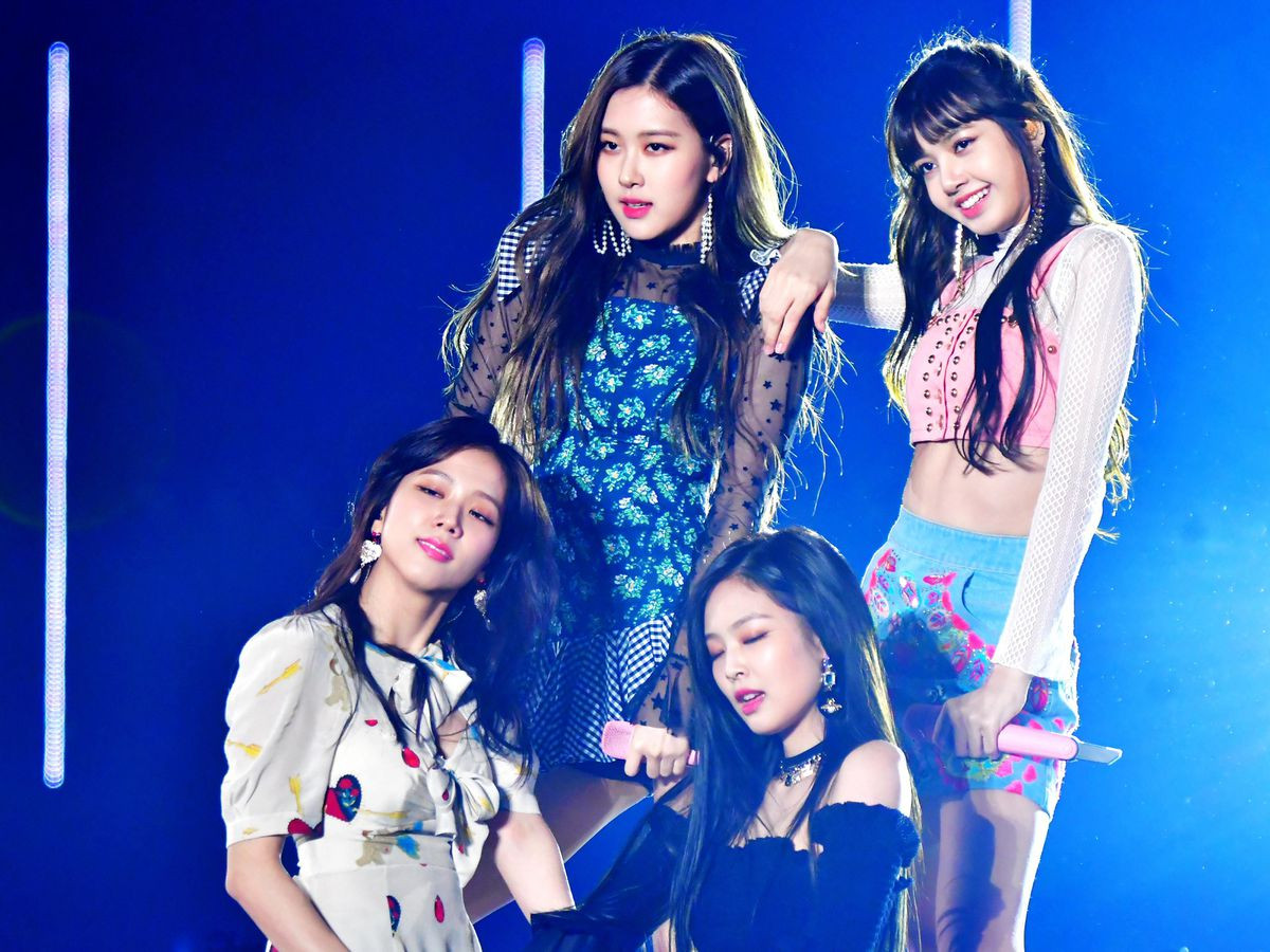 Vượt mặt Ariana Grande và nhiều sao lớn khác, BLACKPINK xác lập kỷ lục mới trên YouTube ảnh 3