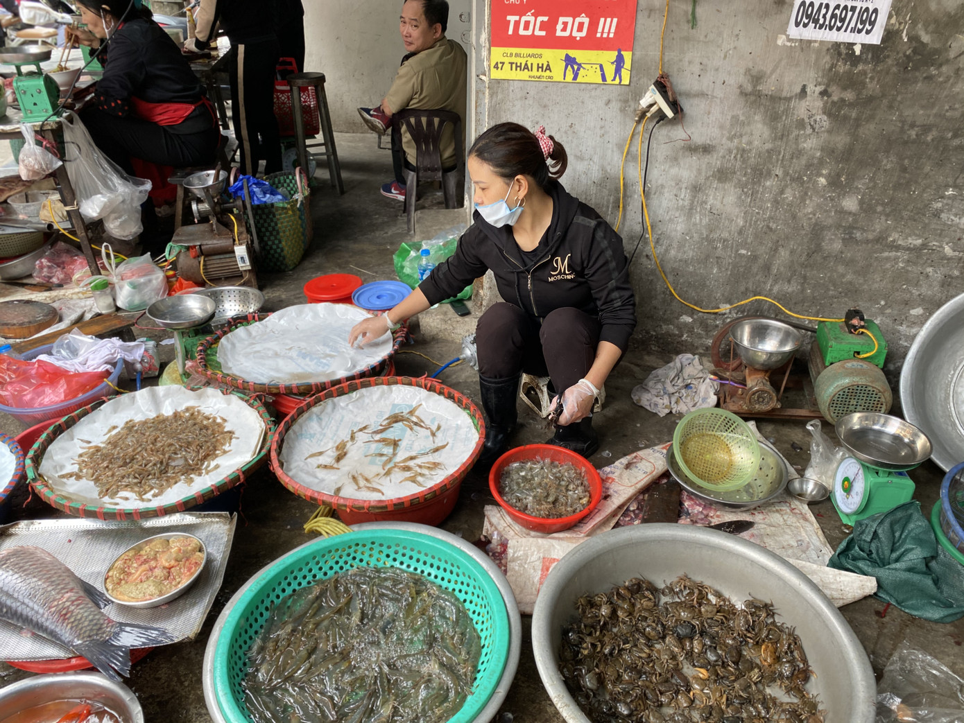 Cận Tết, giá thịt lợn ở Hà Nội giảm mạnh ảnh 3