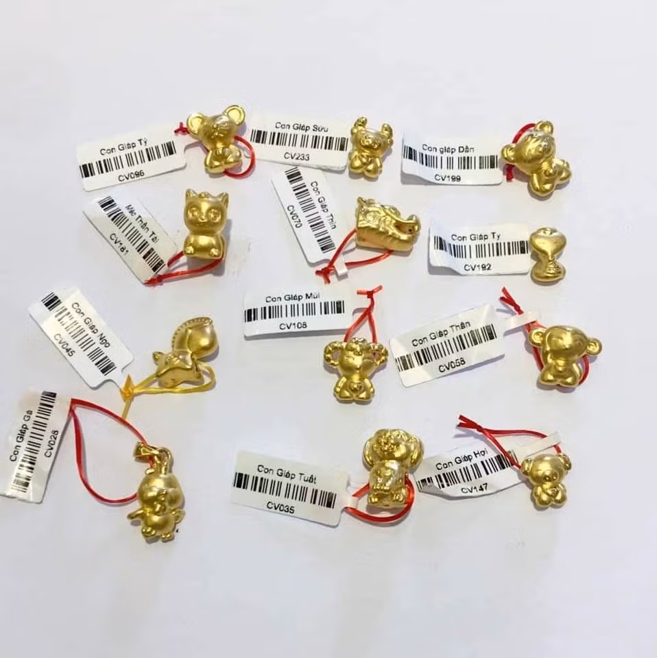 Trâu vàng lên kệ sẵn sàng cho ngày vía Thần tài ảnh 3