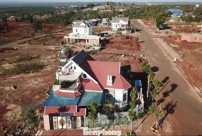 Lùm xùm siêu dự án ở Bình Dương, nhiều biệt thự 'mọc' trên đất nông nghiệp ảnh 3