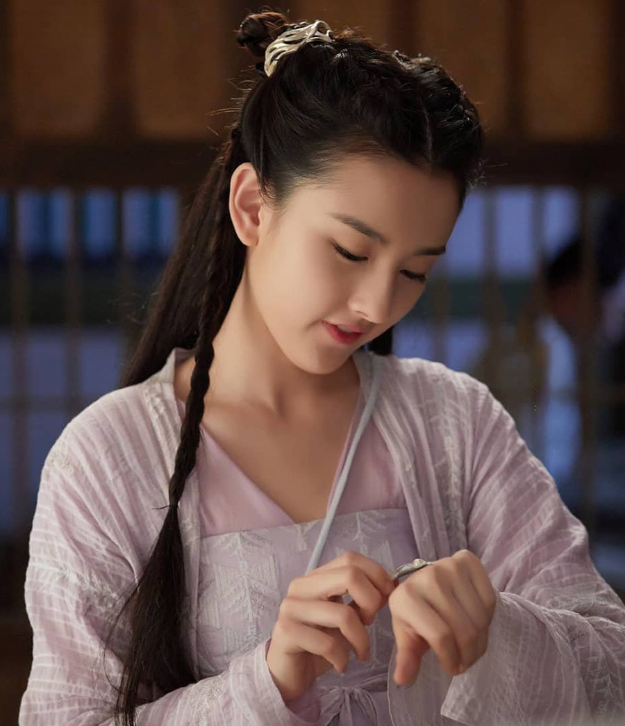 Mê mẩn nhan sắc của sao nữ được bình chọn là 'Mỹ nhân cổ trang thế hệ mới’ ảnh 5