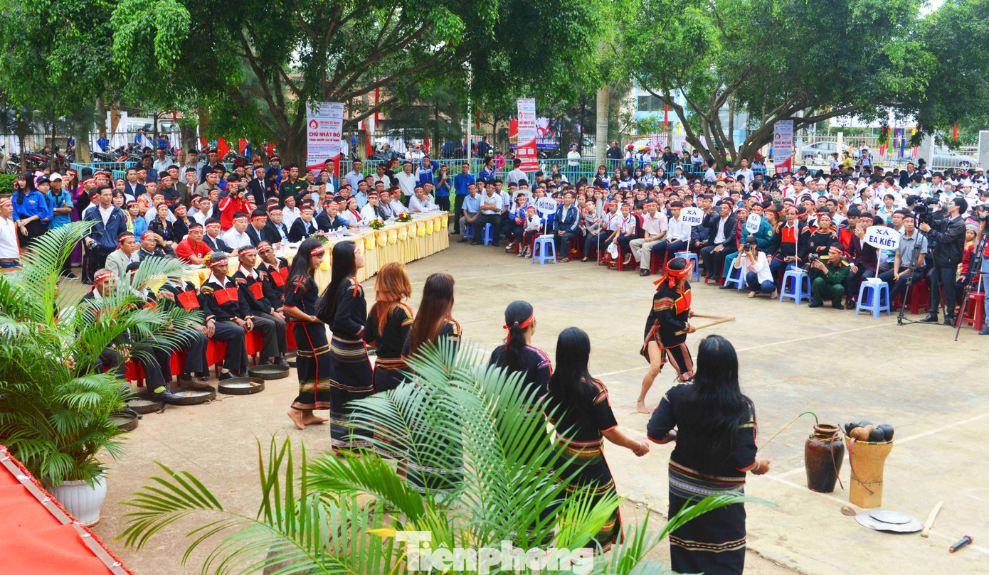 Nhiều sáng kiến tạo điểm nhấn 3 ngày hội Chủ nhật Đỏ Đắk Lắk 2020 ảnh 2 Nhiều sáng kiến tạo điểm nhấn 3 ngày hội Chủ nhật Đỏ Đắk Lắk 2020 ảnh 2