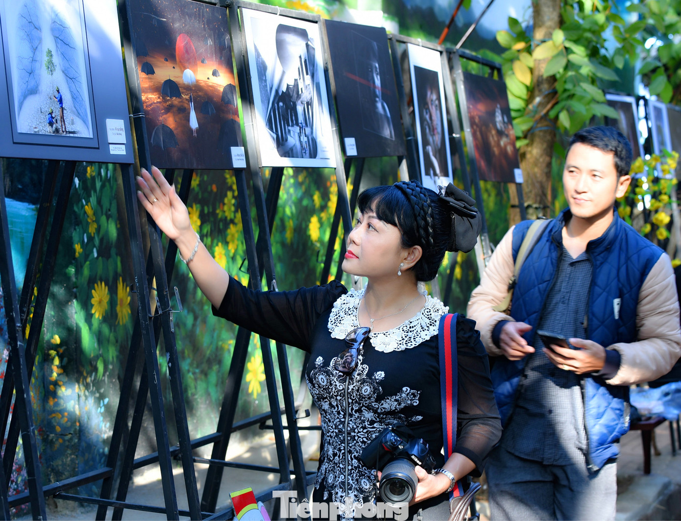 Mua ảnh nghệ thuật, vừa chơi xuân vừa xây thư viện ảnh 7