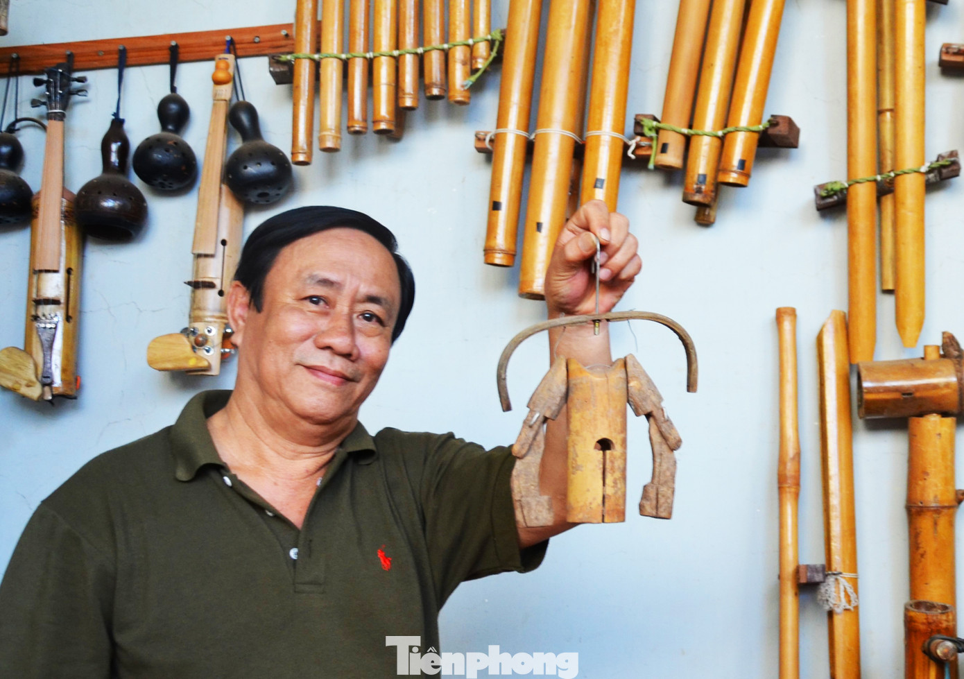 Độc lạ Violin tre và đàn Mõ bò ảnh 2