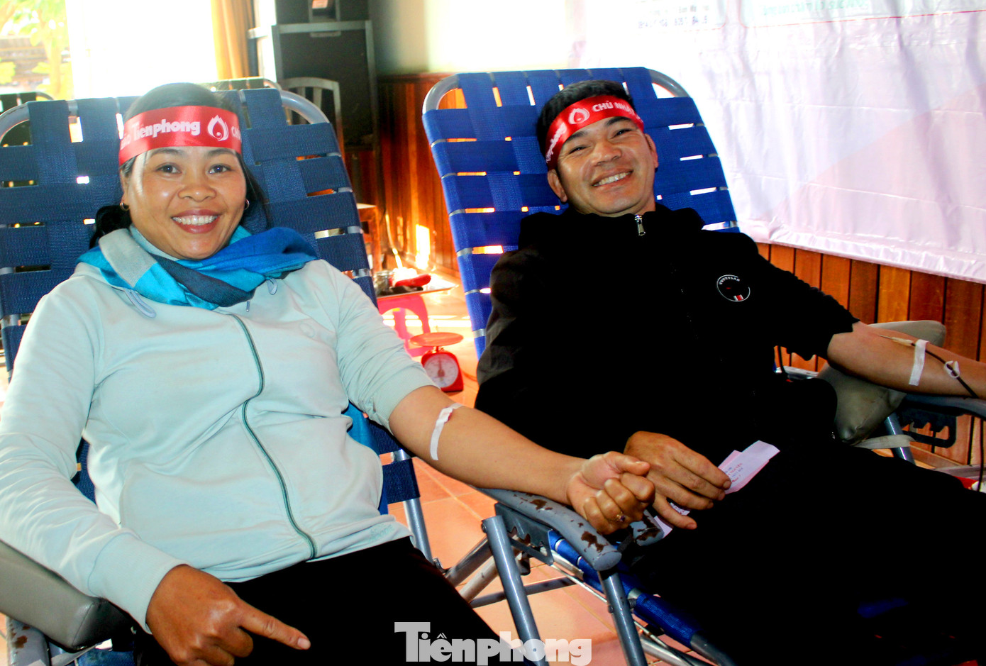 30 dân tộc anh em cổ vũ Chủ nhật Đỏ ở Krông Năng ảnh 10