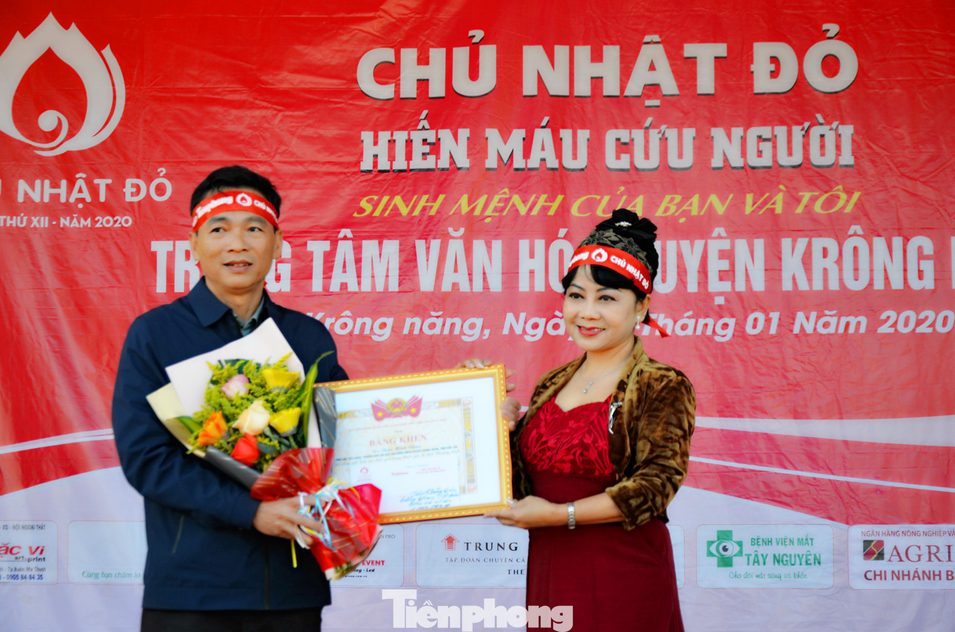 Tươi xinh những nụ cười Chủ nhật Đỏ Krông Năng 2020 ảnh 9