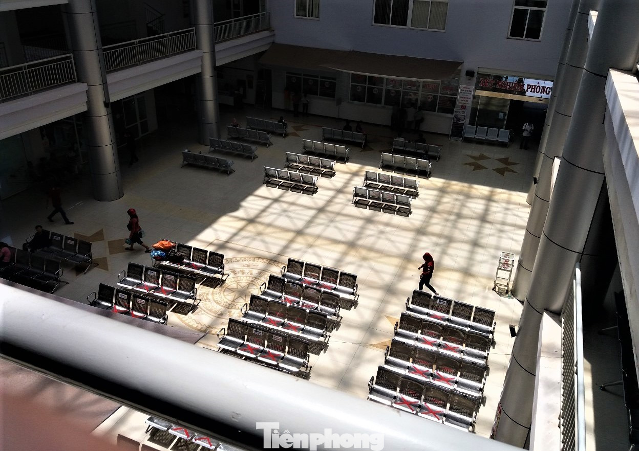 Bệnh viện Vùng 'nghìn tỷ' chưa nghiệm thu đã xuống cấp: Sở Y tế ra 'tối hậu thư' ảnh 2