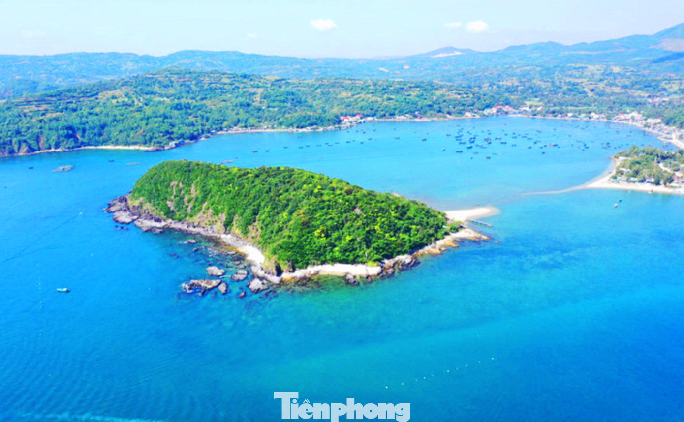 Kỳ thú những cung đường bộ xuyên biển ảnh 11