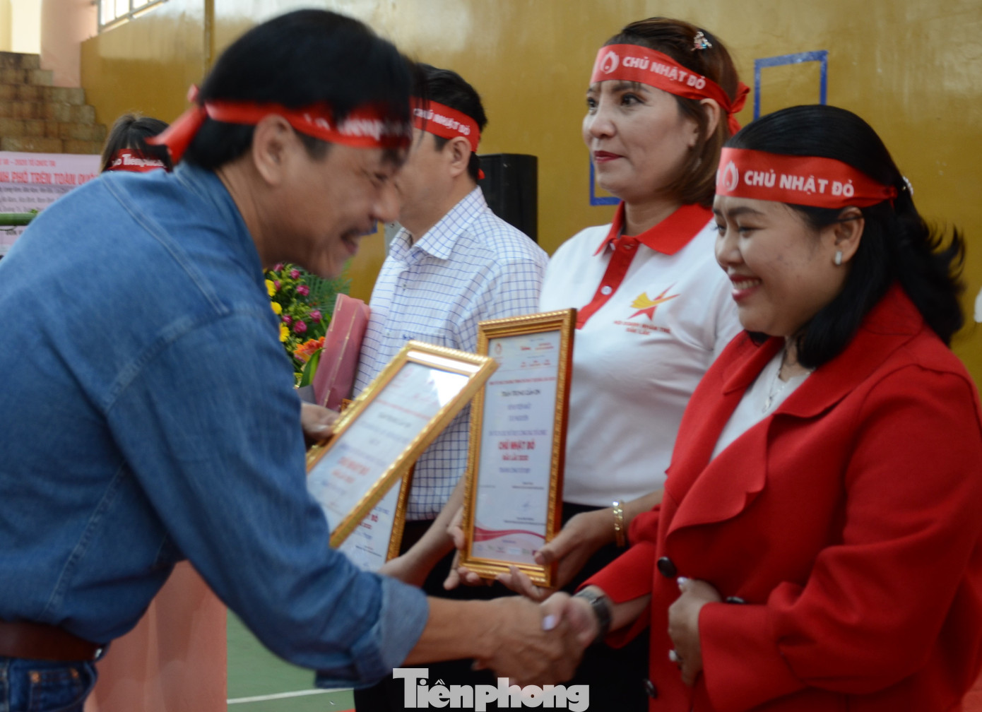 Chủ nhật Đỏ 2020 tại Đại học Tây Nguyên: Nghìn dòng máu đong đầy yêu thương ảnh 13